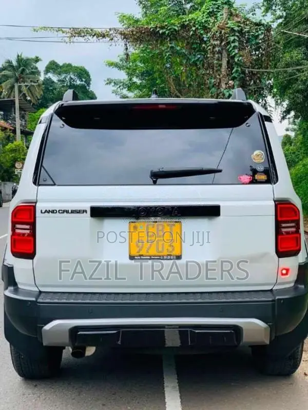 Toyota Land Cruiser Prado 250 2024 SUV (Used)