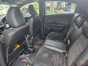 Honda VEZEL RS 2017 SUV (Used)