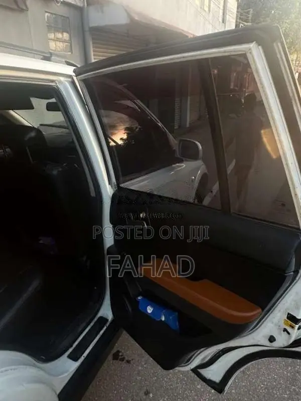 Micro Kyron 2008 SUV (Used)