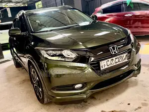 Honda VEZEL Z GRADE 2014 SUV (Used)