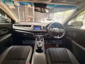 Honda VEZEL Z GRADE 2014 SUV (Used)