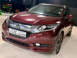 Honda VEZEL Z GRADE 2014 SUV (Used)