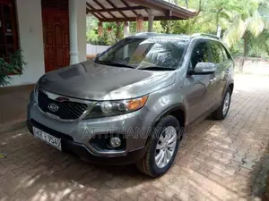 Kia Sorento 2011 SUV (Used)