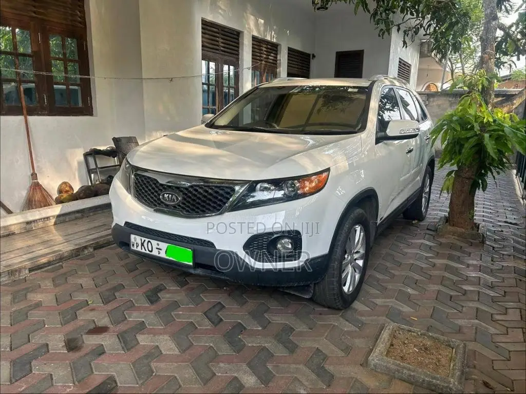 Kia Sorento 2011 SUV (Used)