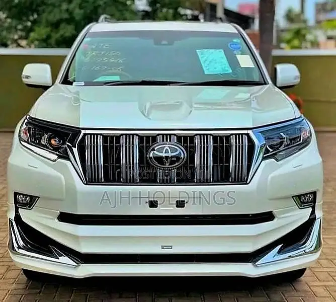 Toyota Land Cruiser Prado TRJ 150 TXL 2023 SUV Unregistered (Reconditi