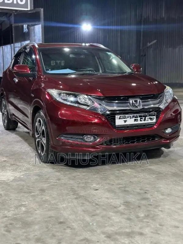 Honda Vezel 2014 SUV (Used)