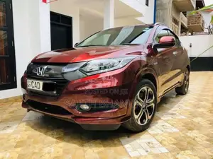 Honda Vezel 2014 SUV (Used)