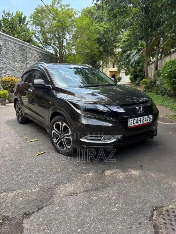 Honda Vezel 2015 SUV (Used)