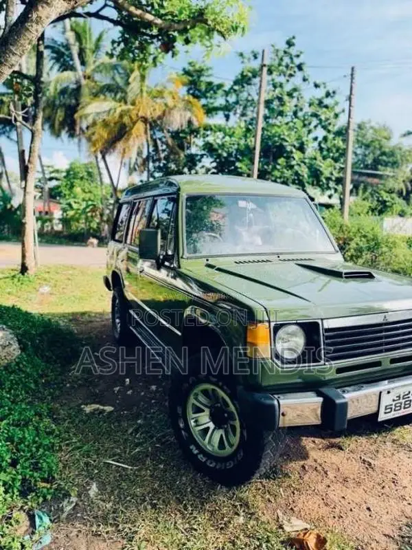 Mitsubishi Pajero 1988 SUV (Used)
