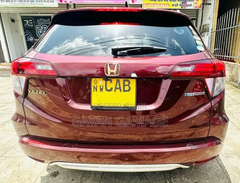 Honda Vezel Orange Pack 2014 SUV (Used)