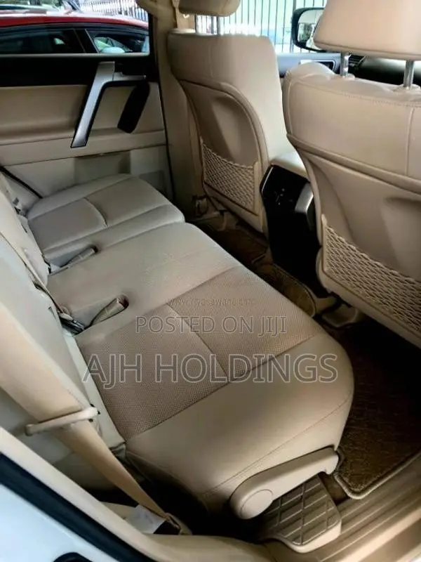 Toyota Land Cruiser Prado TRJ 150 TXL 2023 SUV Unregistered (Reconditi