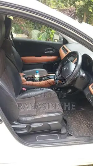 Honda Vezel 2015 SUV (Used)