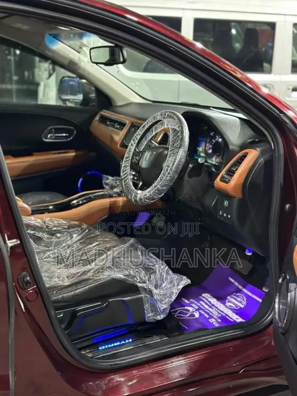 Honda Vezel 2014 SUV (Used)