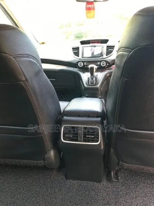 Honda CRV 2015 SUV (Used)