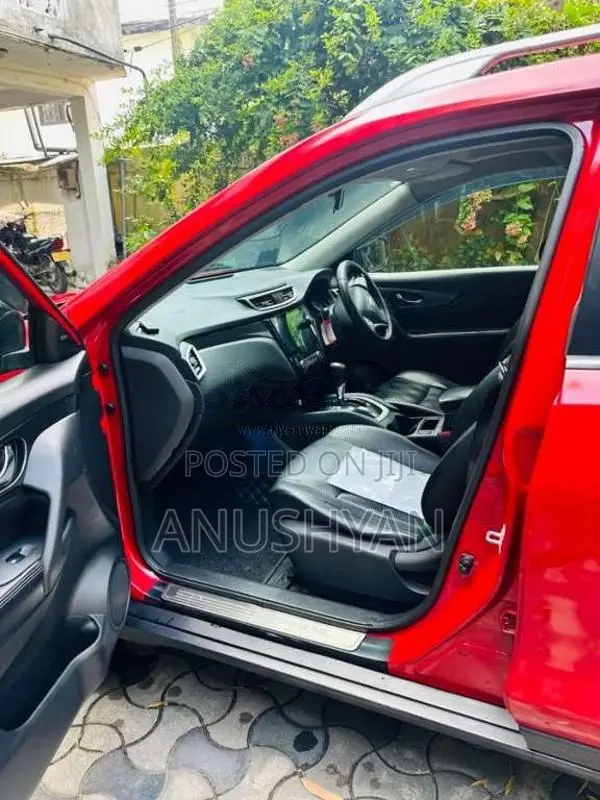 Nissan X-Trail 2015 SUV (Used)