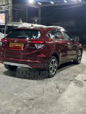 Honda Vezel 2014 SUV (Used)