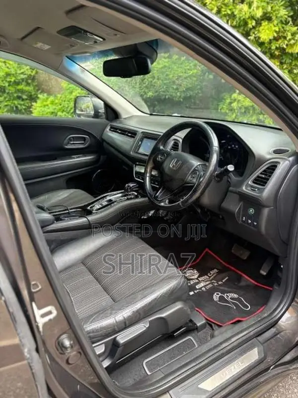 Honda Vezel 2015 SUV (Used)