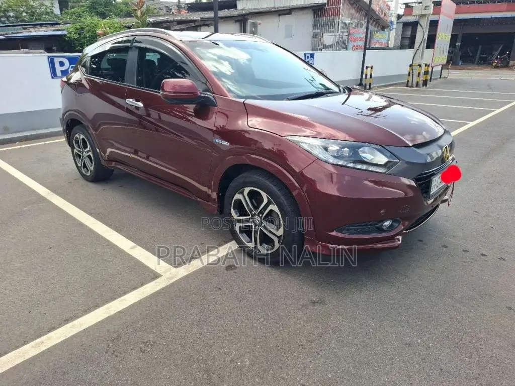Honda Vezel 2014 SUV (Used)