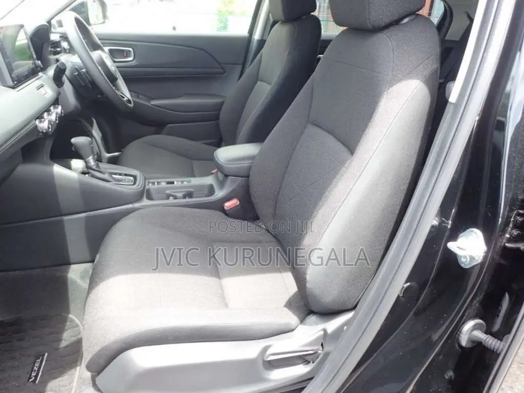 Honda Vezel X 2023 SUV Unregistered (Recondition)