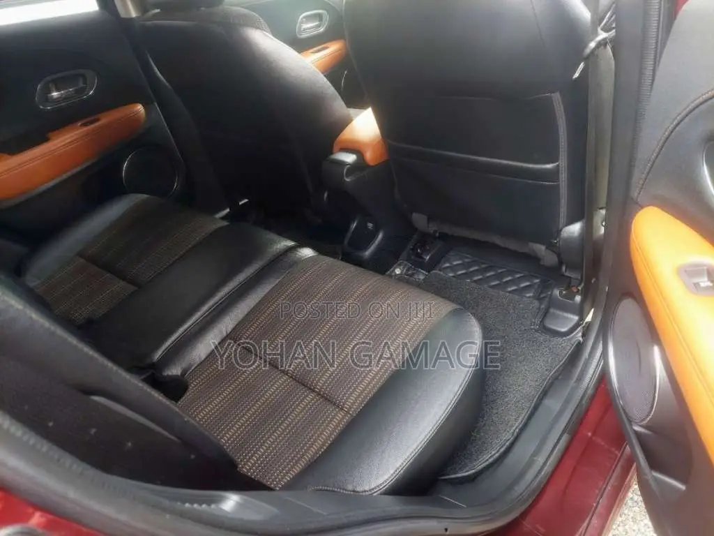 Honda Vezel 2014 SUV (Used)