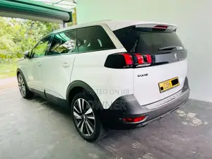 Peugeot 5008 2019 SUV (Used)