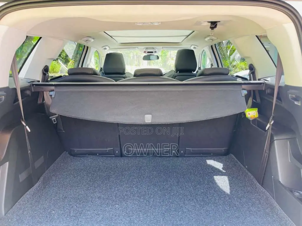 Peugeot 5008 2019 SUV (Used)