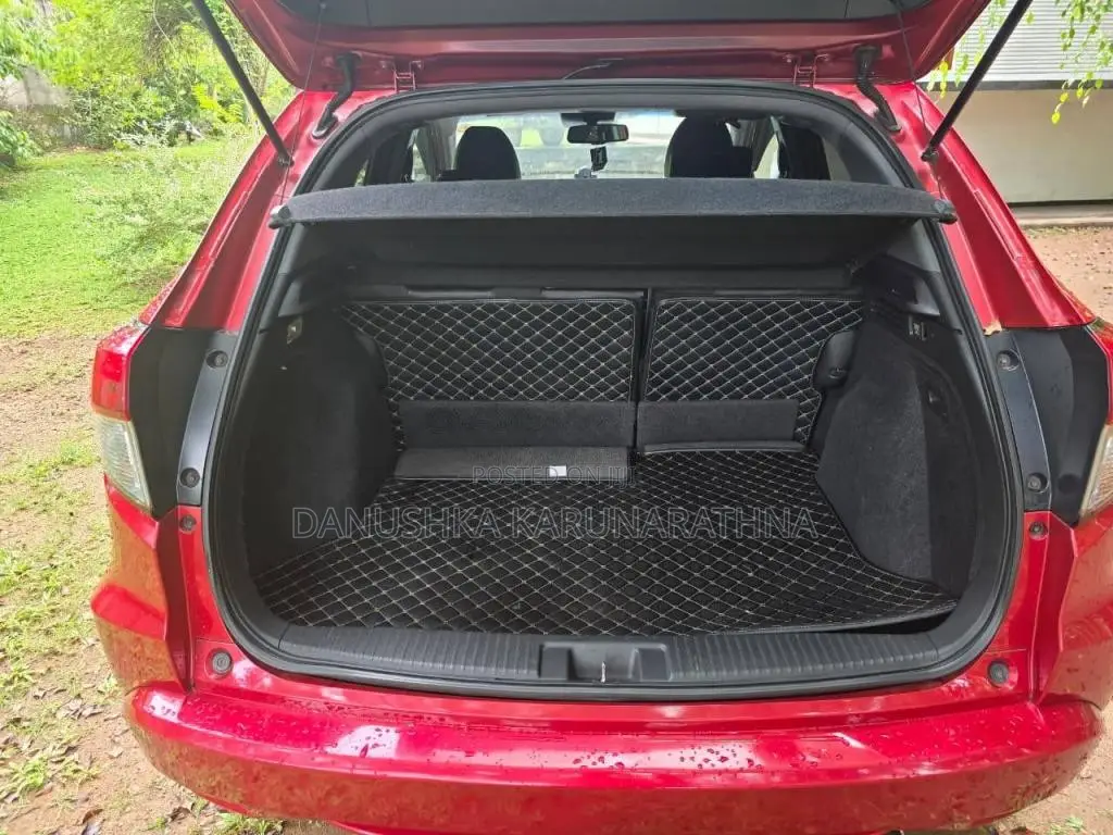 Honda Vezel Z grade 2016 SUV (Used)