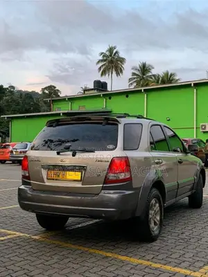Kia Sorento 2004 SUV (Used)