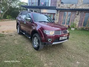 Mitsubishi Montero 2012 SUV (Used)