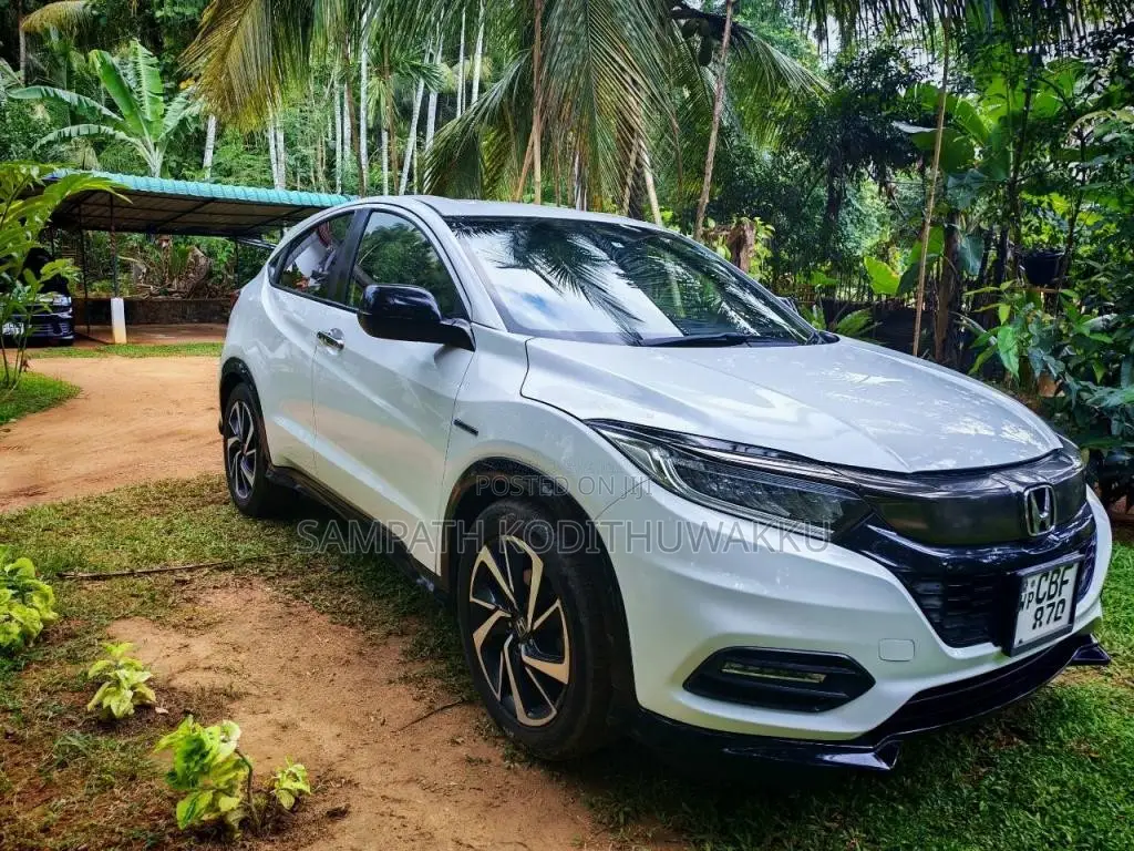 Honda Vezel RS LED 2018 SUV (Used)