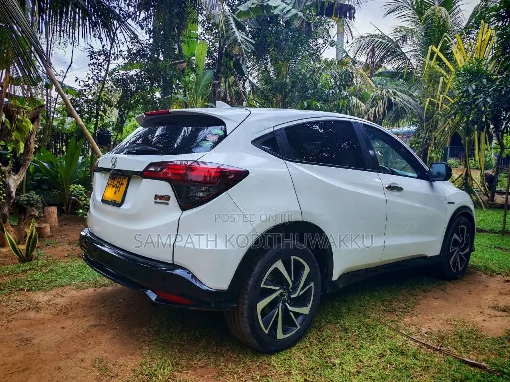 Honda Vezel RS LED 2018 SUV (Used)