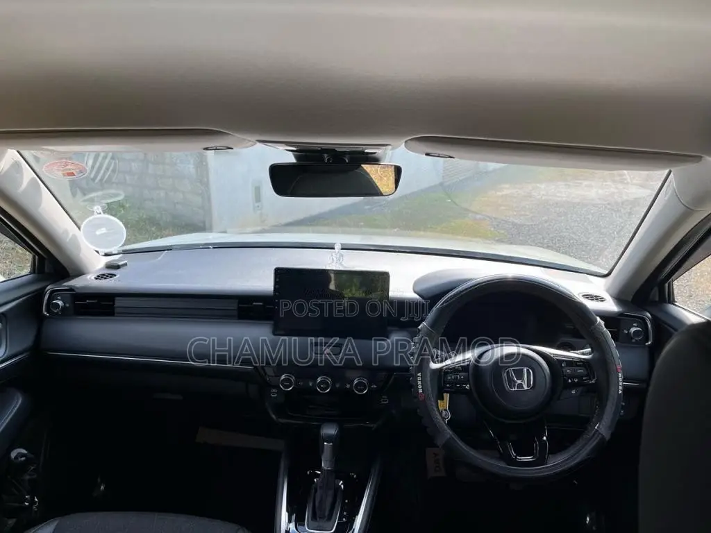 Honda Vezel Z Grade 2025 SUV (Used)