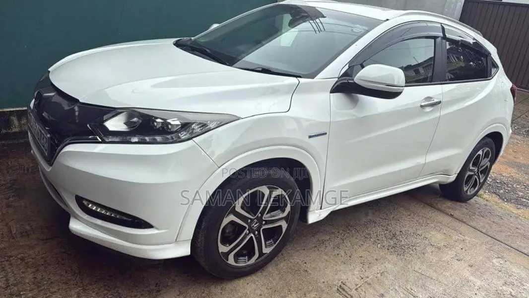 Honda Vezel Z 2015 SUV (Used)