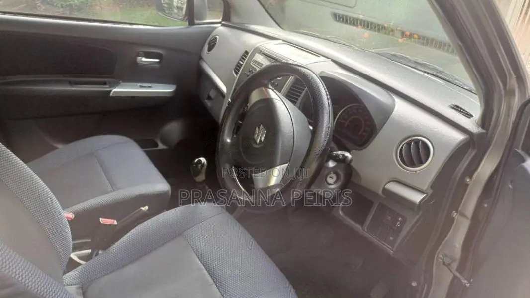 Suzuki Wagon R 2010 Car (Used)