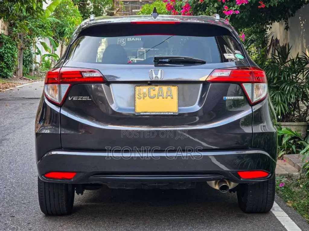 Honda Vezel Z 2014 SUV (Used)