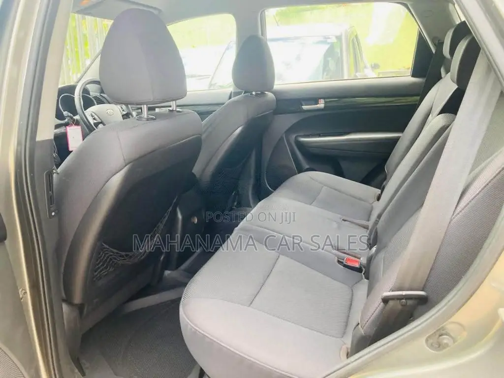 Kia Sorento 2012 SUV (Used)