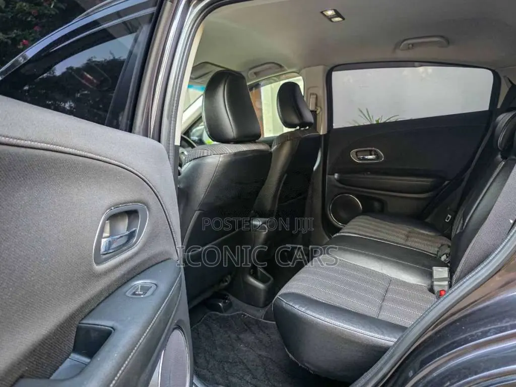 Honda Vezel Z 2014 SUV (Used)