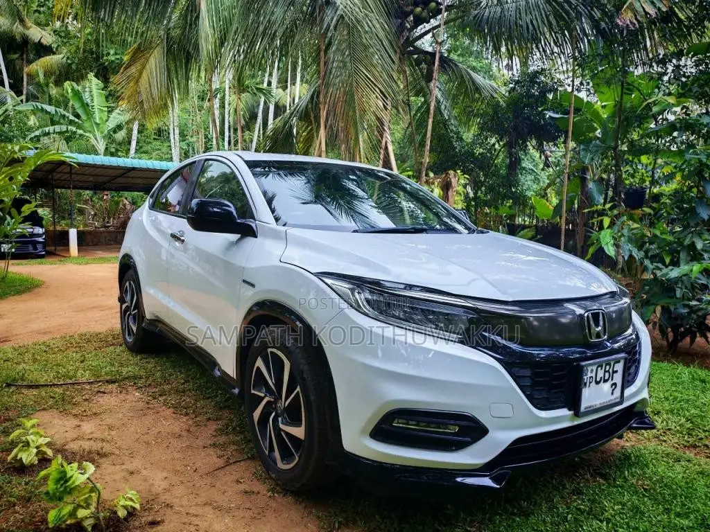 Honda Vezel RS LED 2018 SUV (Used)
