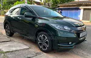 Honda Vezel 2013 SUV (Used)