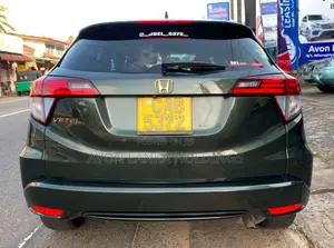 Honda Vezel 2013 SUV (Used)
