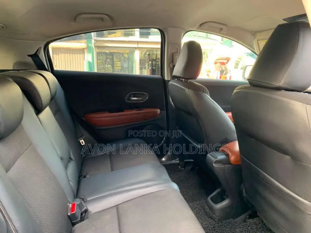 Honda Vezel 2013 SUV (Used)