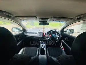 Honda Vezel 2014 SUV (Used)