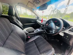 Honda Vezel 2014 SUV (Used)