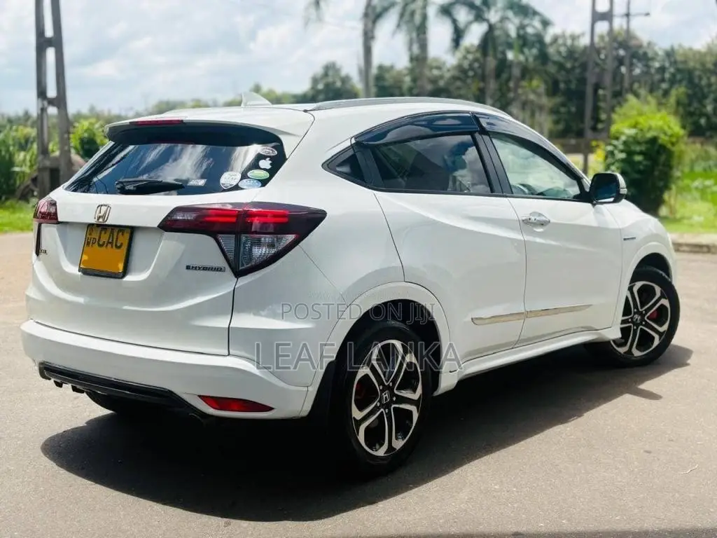 Honda Vezel 2014 SUV (Used)