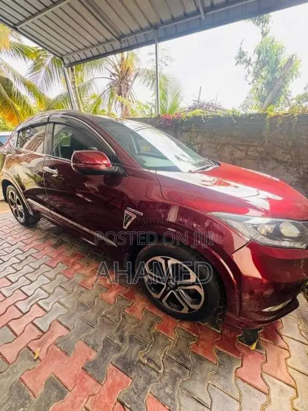 Honda Vezel Z Orange 2014 SUV (Used)