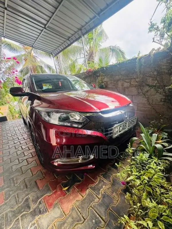 Honda Vezel Z Orange 2014 SUV (Used)
