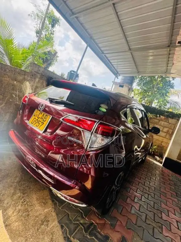 Honda Vezel Z Orange 2014 SUV (Used)