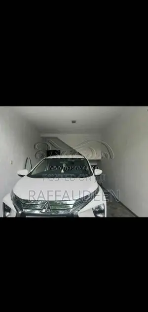 Mitsubishi Xpander 2018 SUV (Used)