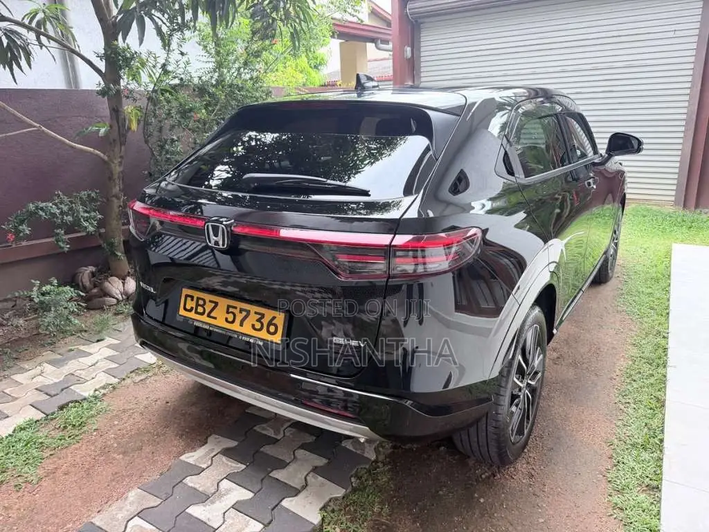 Honda Vezel 2026 SUV (Used)