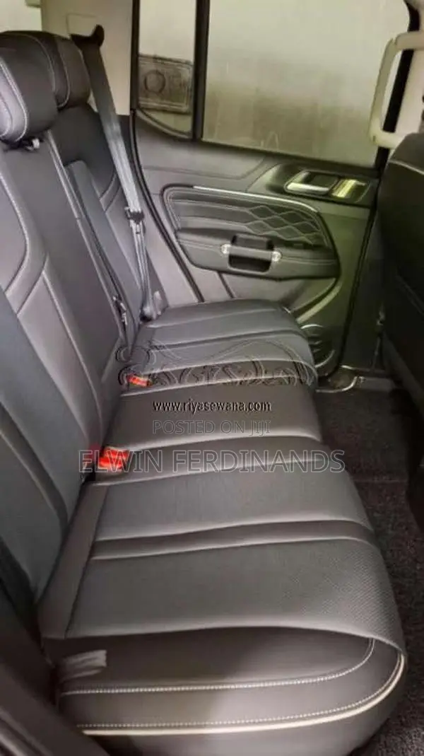 Other GWM TANK 300 2025 SUV (Used)